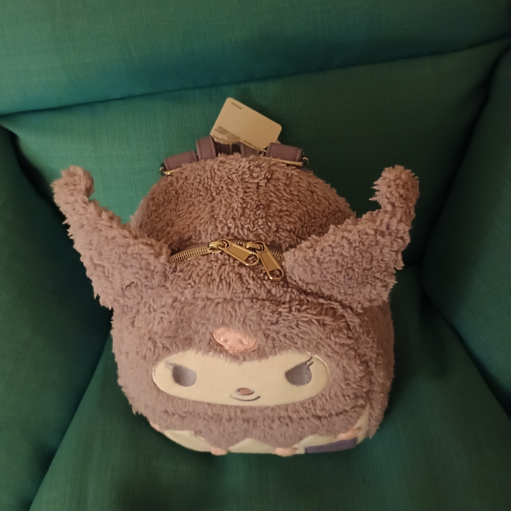 🌟 Host Pick🌟 🆕 LOUNGEFLY KUROMI Mini Backpack - Picture 7 of 7